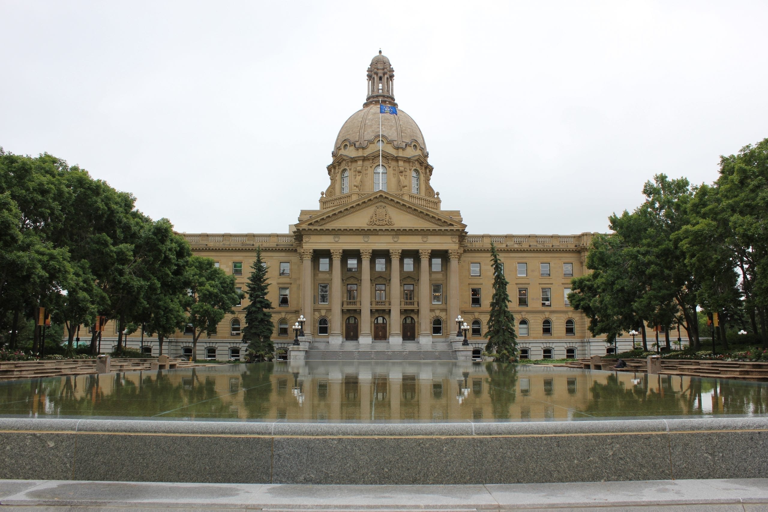 Media Release: COVID-19 has shone a spotlight on child and family poverty in Alberta, says new report
